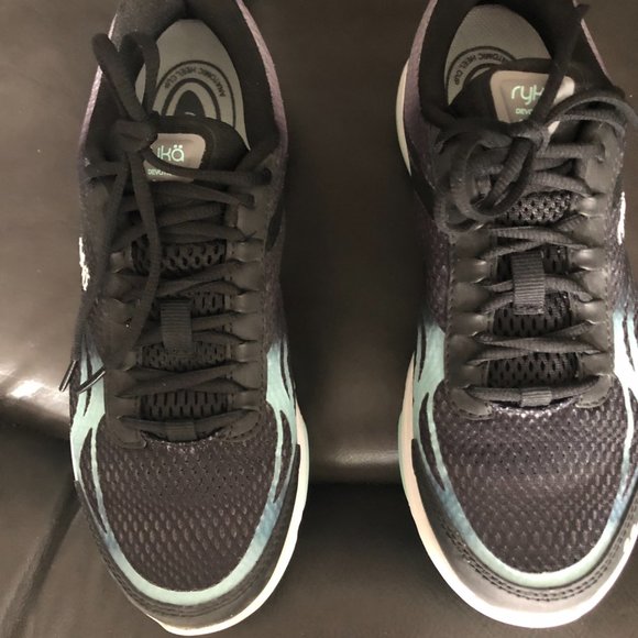 Ryka size 7 1/2 black and aqua walking shoes. - Picture 3 of 5